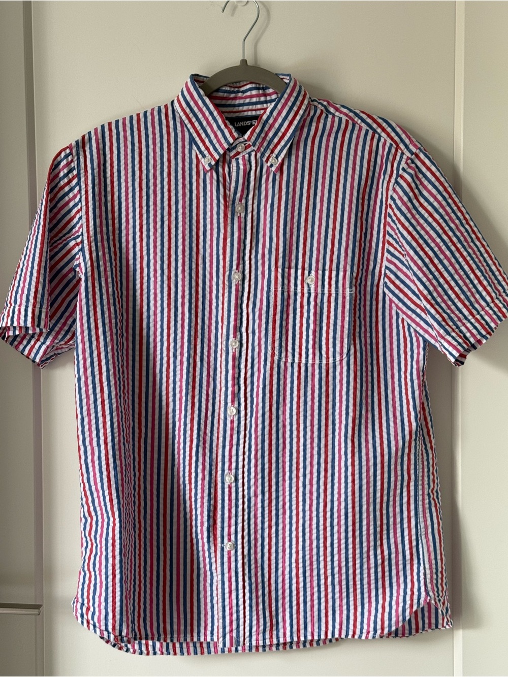 Lands’ End Seersucker Short Sleeve button up Men’s M